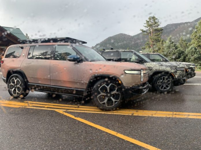 Wild pack of Rivians spotted in Pikes Peak

