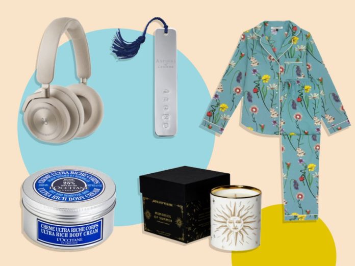 Best wedding anniversary gifts 2022: From the first to your golden anniversary